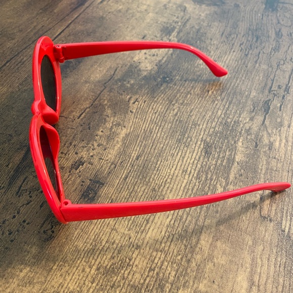 Red Sunglasses - Picture 6 of 6